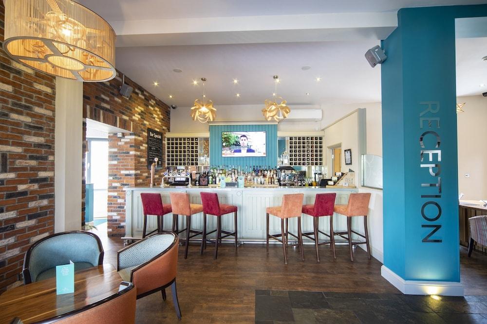The Inn Hotel Bar And Restaurant Saint Helier Exterior foto