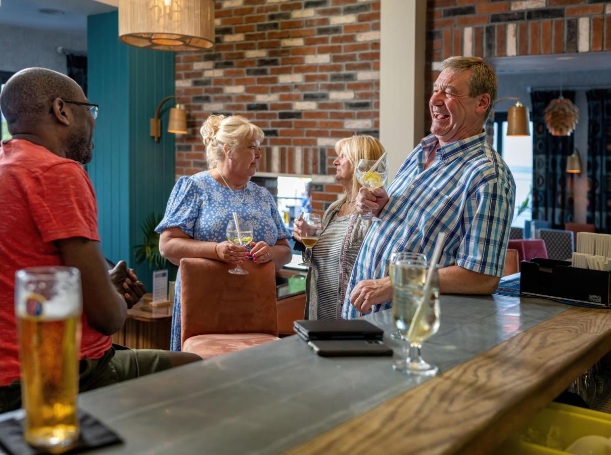 The Inn Hotel Bar And Restaurant Saint Helier Exterior foto