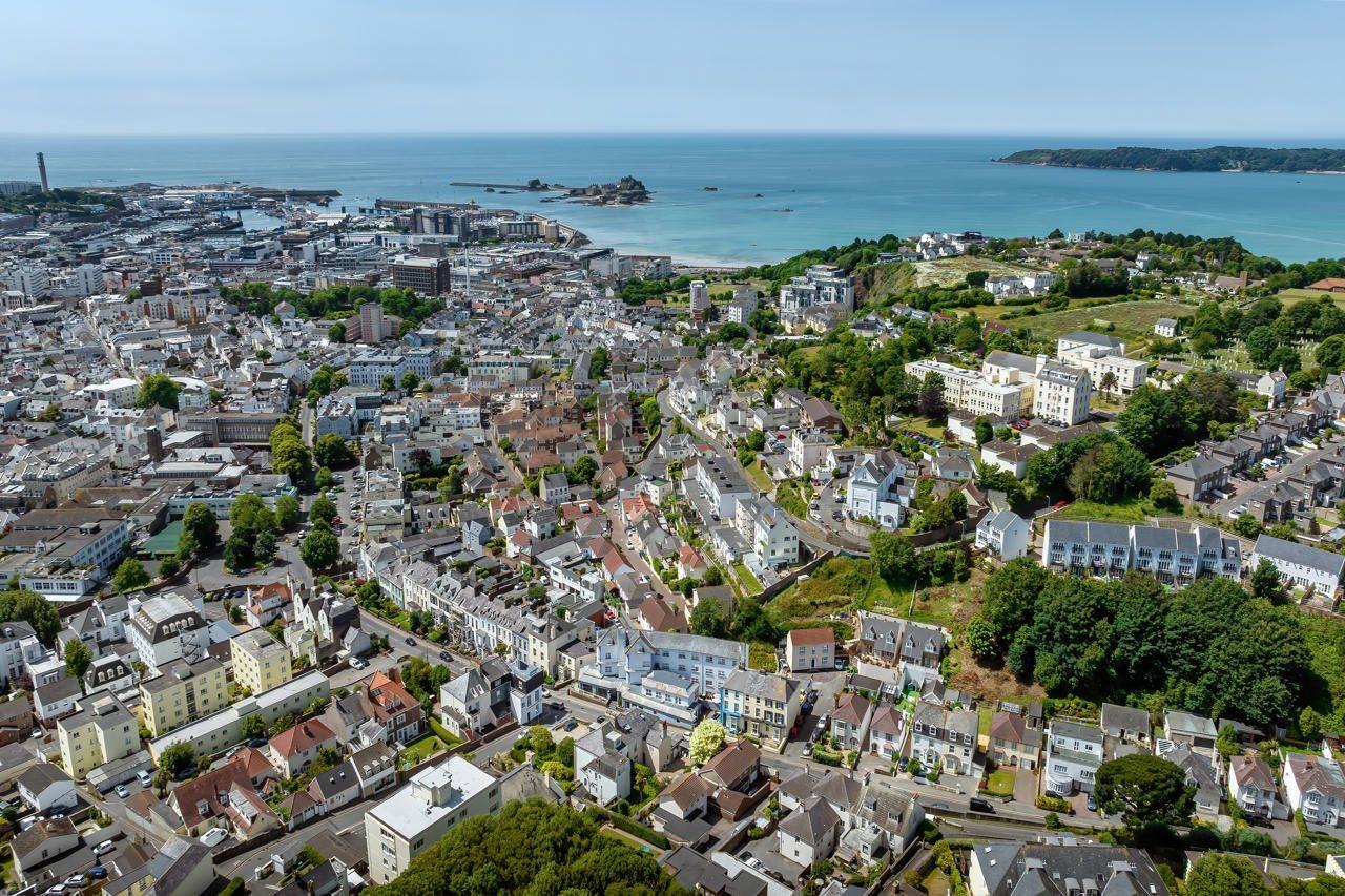 The Inn Hotel Bar And Restaurant Saint Helier Exterior foto