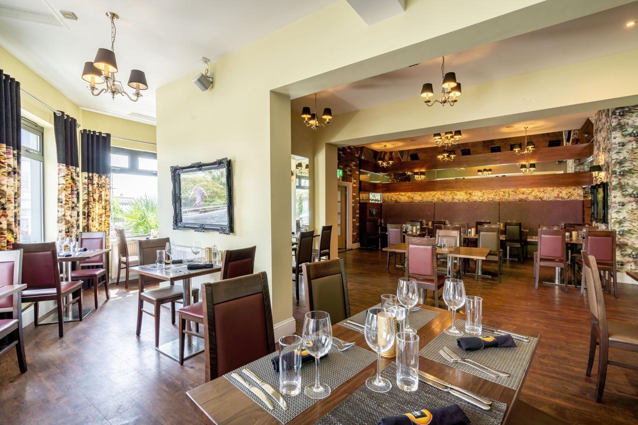 The Inn Hotel Bar And Restaurant Saint Helier Exterior foto